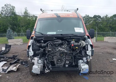 2023 Ford Transit-250 из США, поврежденный, VIN 1FTBR1C81PKA29611